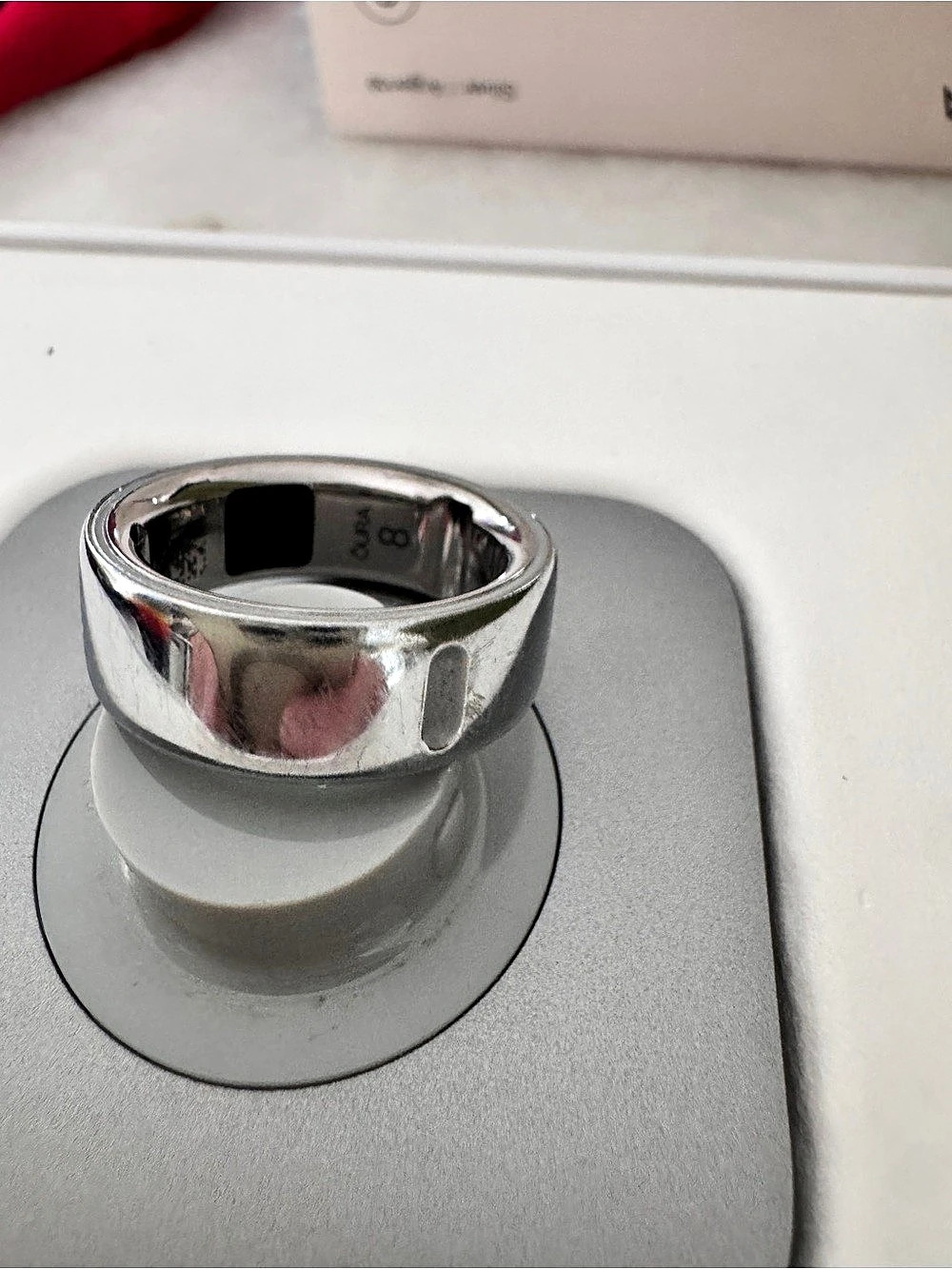 Oura Ring 4 Silver Ring Size 8